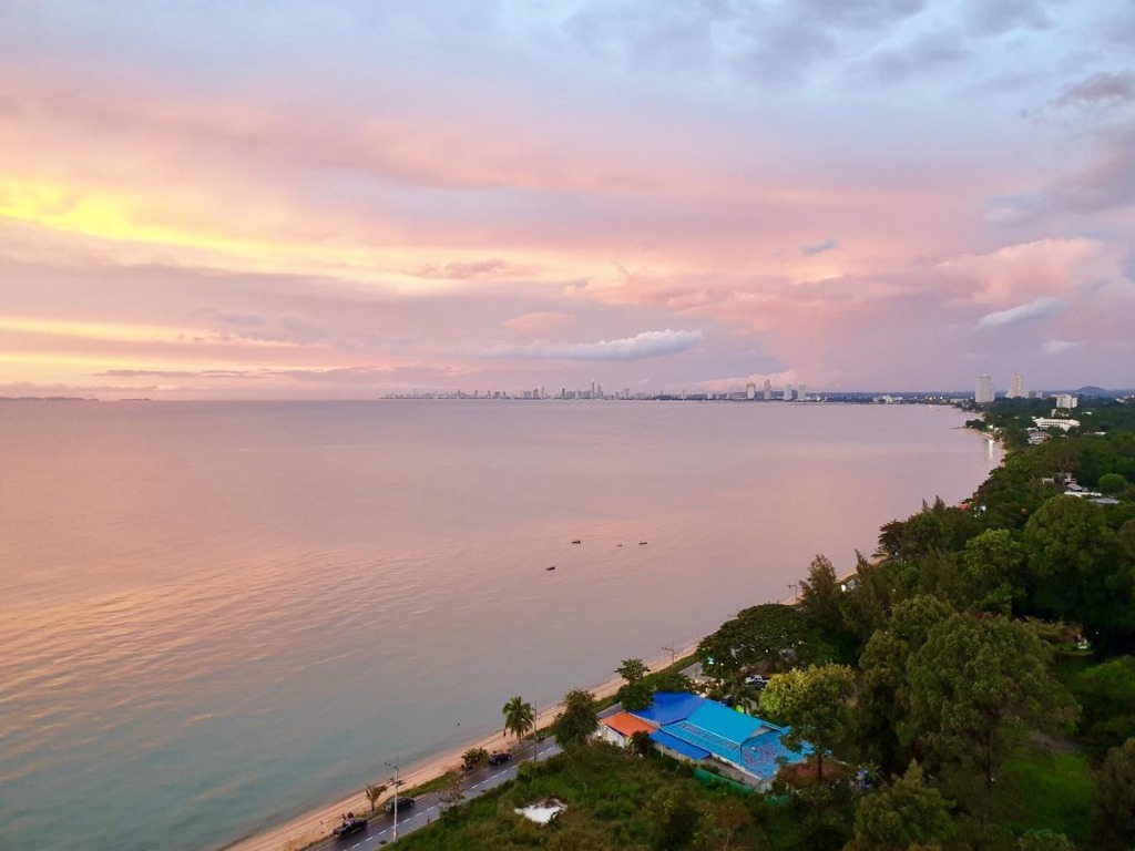 Anantara Riverside Resort